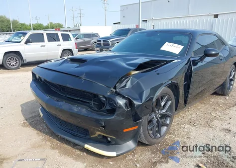 2022 Dodge Challenger R/T z USA, uszkodzony, nr VIN 2C3CDZBT8NH112808